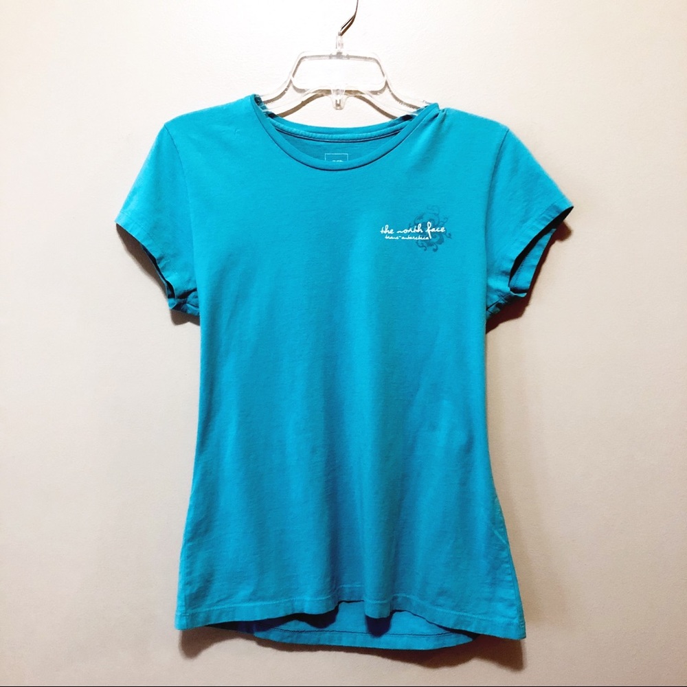 The North Face Women's T-Shirt / Tshirt large
